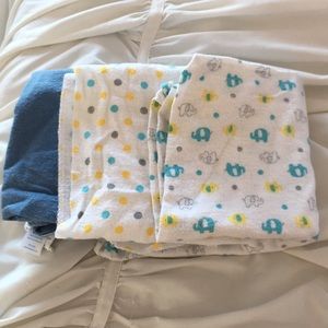 3 Baby Nursing Blankets